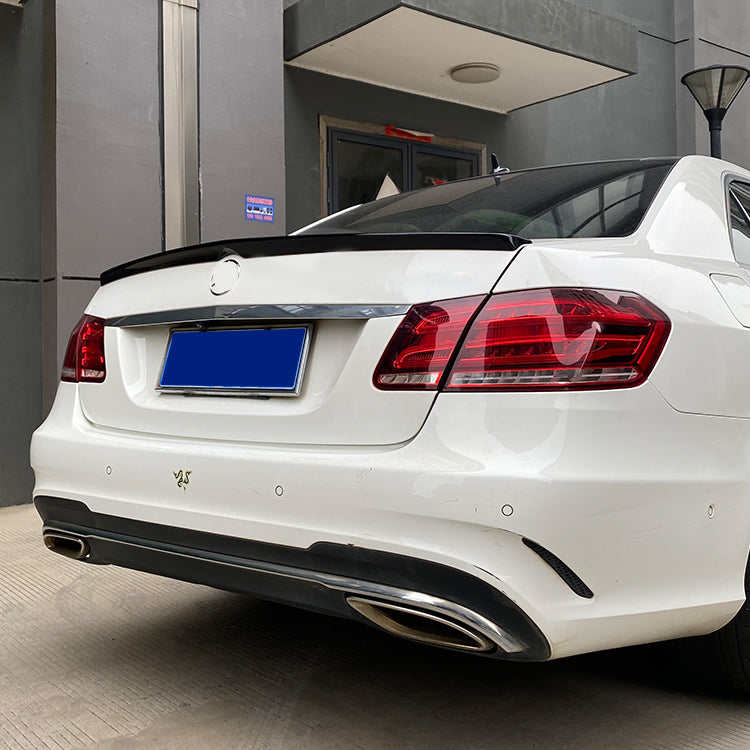 2008-2015 BenZ E-class W212 E300 Rear Spoiler