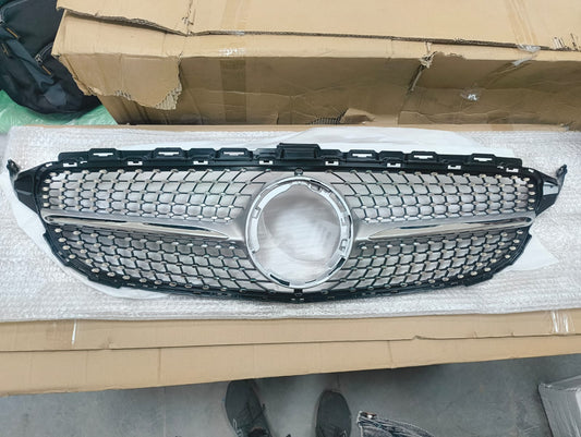 2019-2021 Mercedes-Benz W205 C-Class Diamond Grille Starry Silver | Carteil